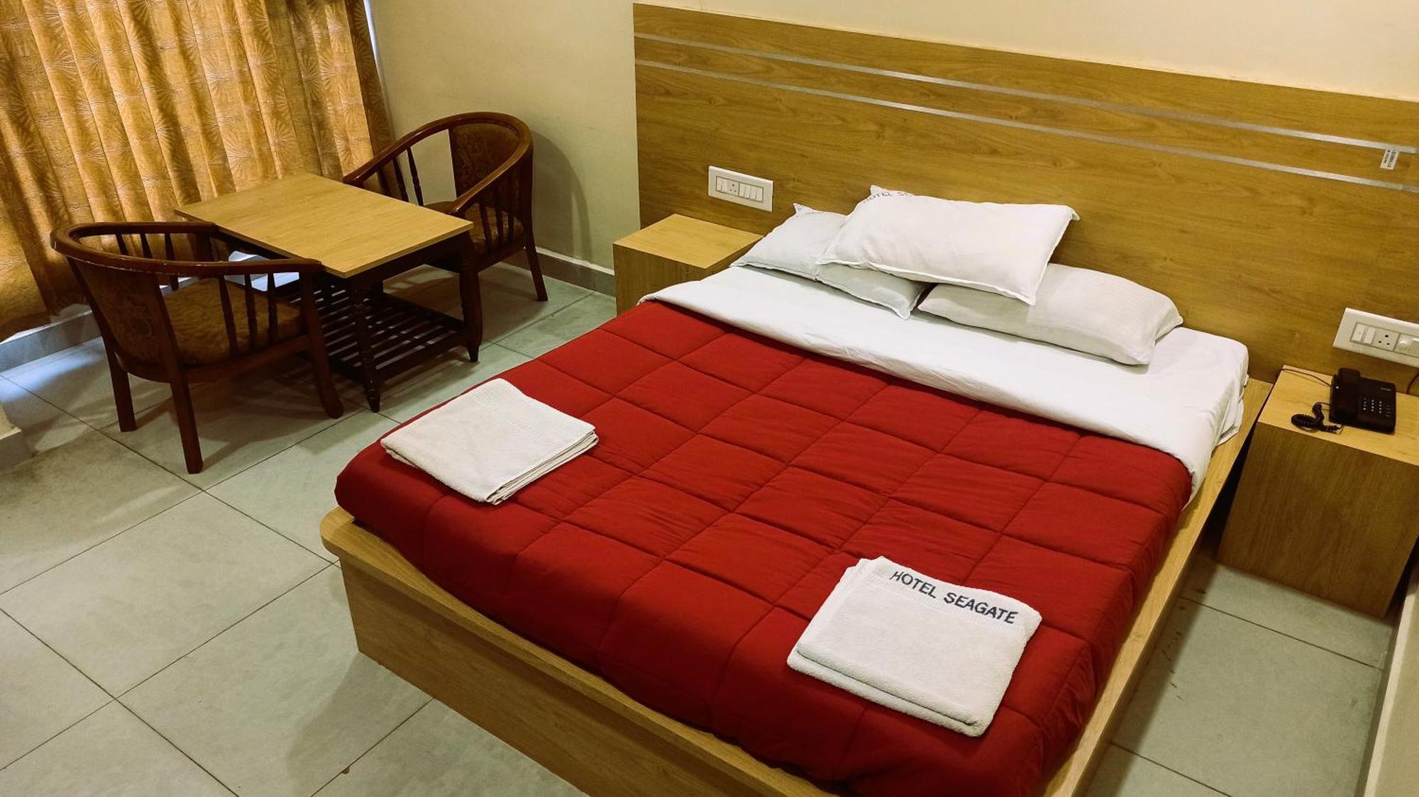 Hotel Seagate Веланканни Экстерьер фото