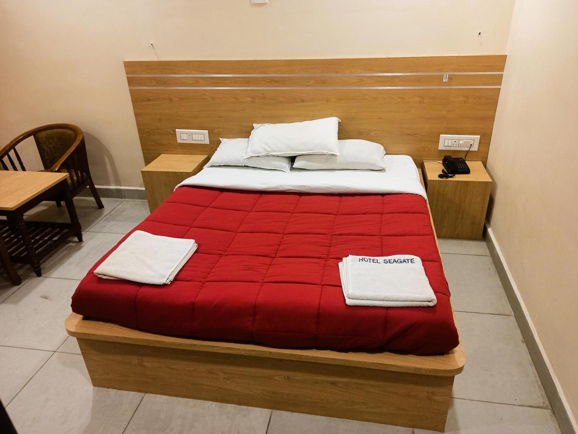 Hotel Seagate Веланканни Экстерьер фото
